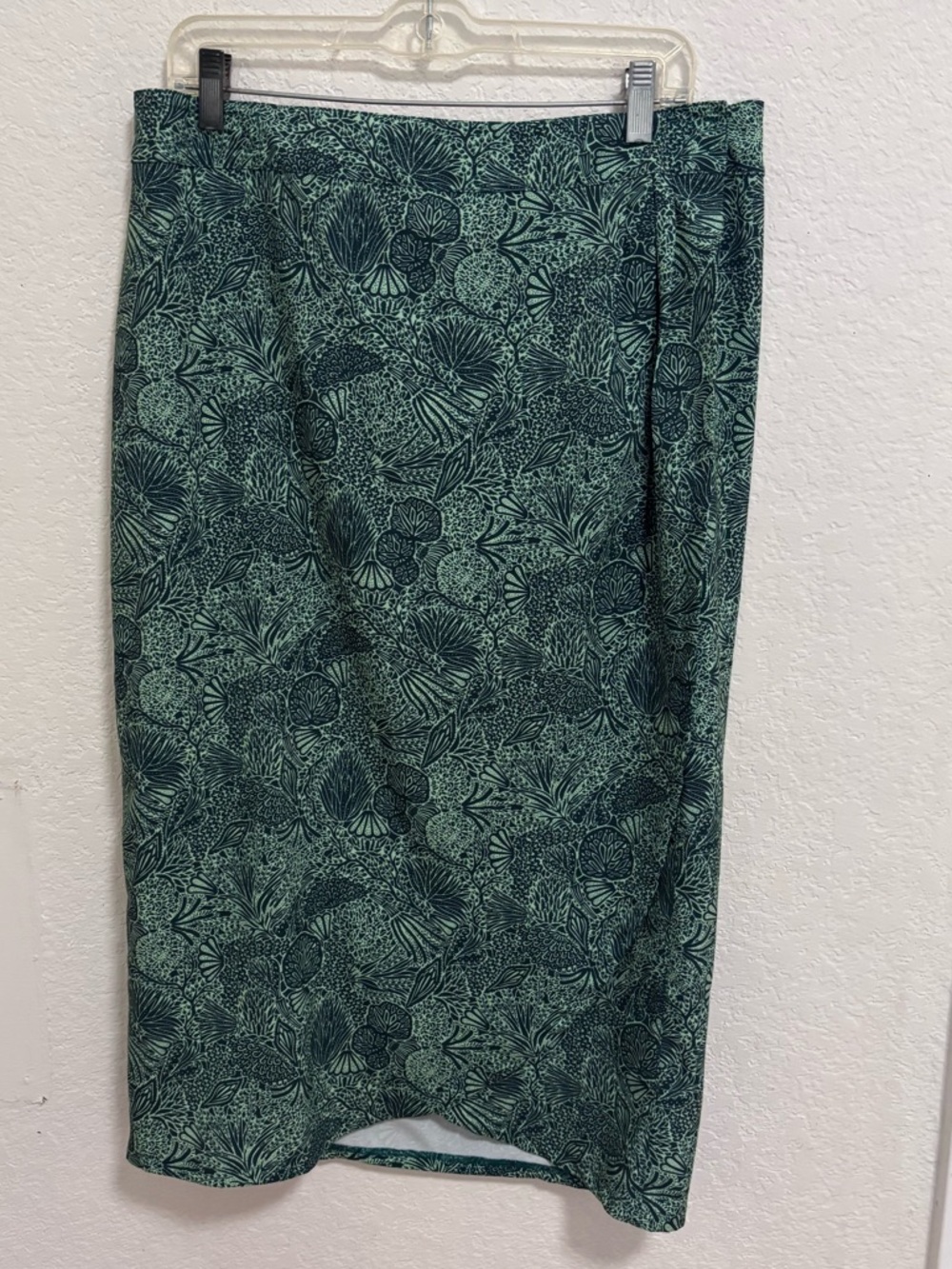 Ripskirt Hawaii midi wrap skirt